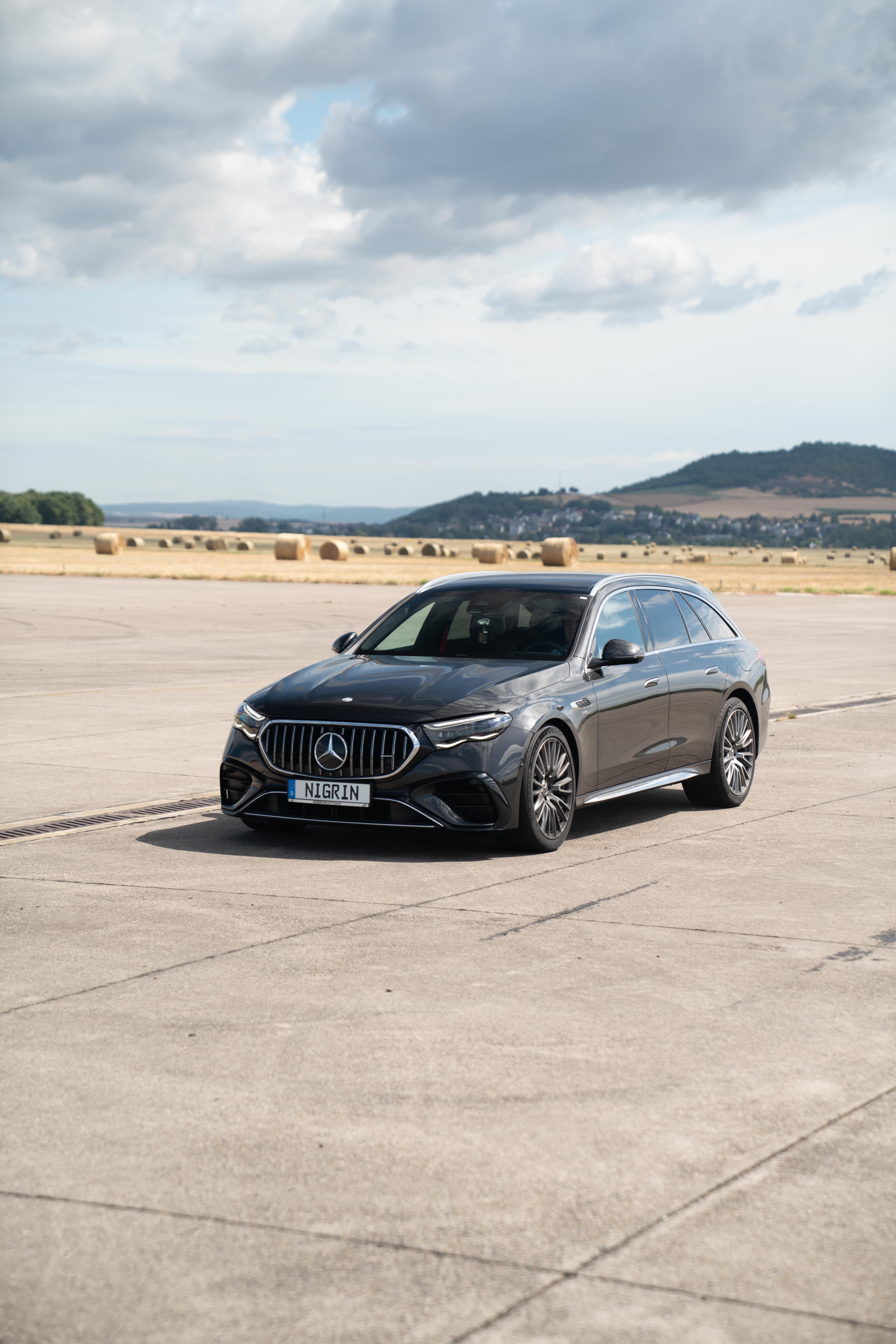 E53 AMG auf dem Flugplatz Mendig